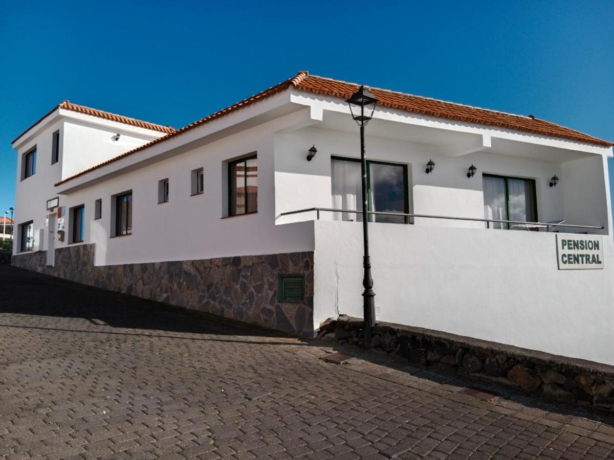 La Palma Hostel By Pension Central Fuencaliente de la Palma Exterior photo