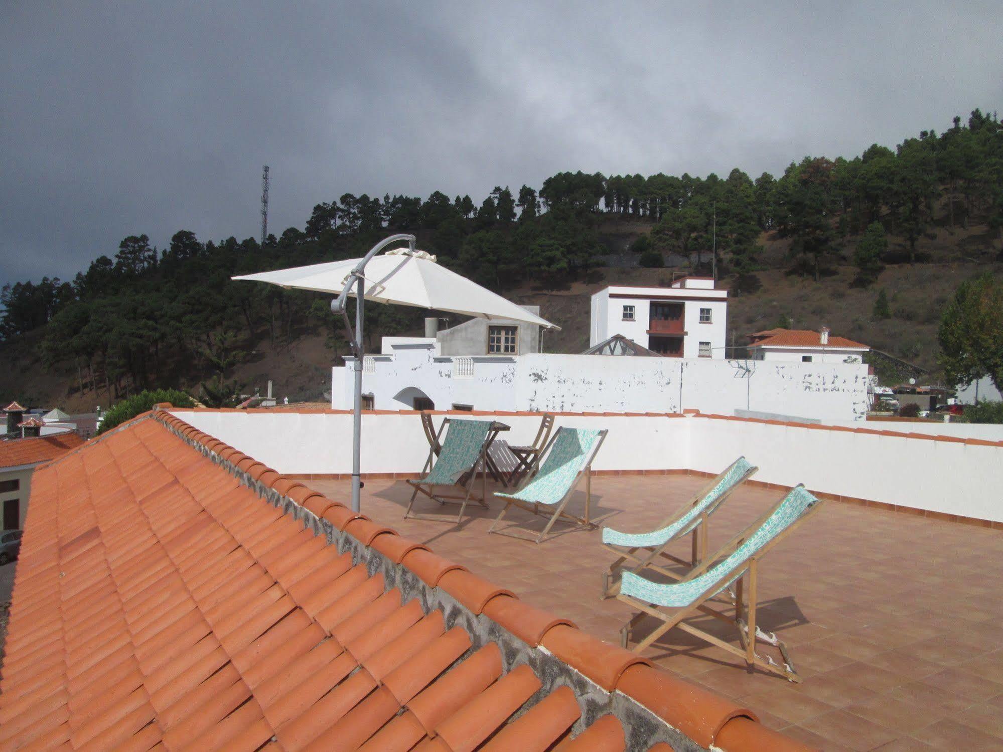 La Palma Hostel By Pension Central Fuencaliente de la Palma Exterior photo